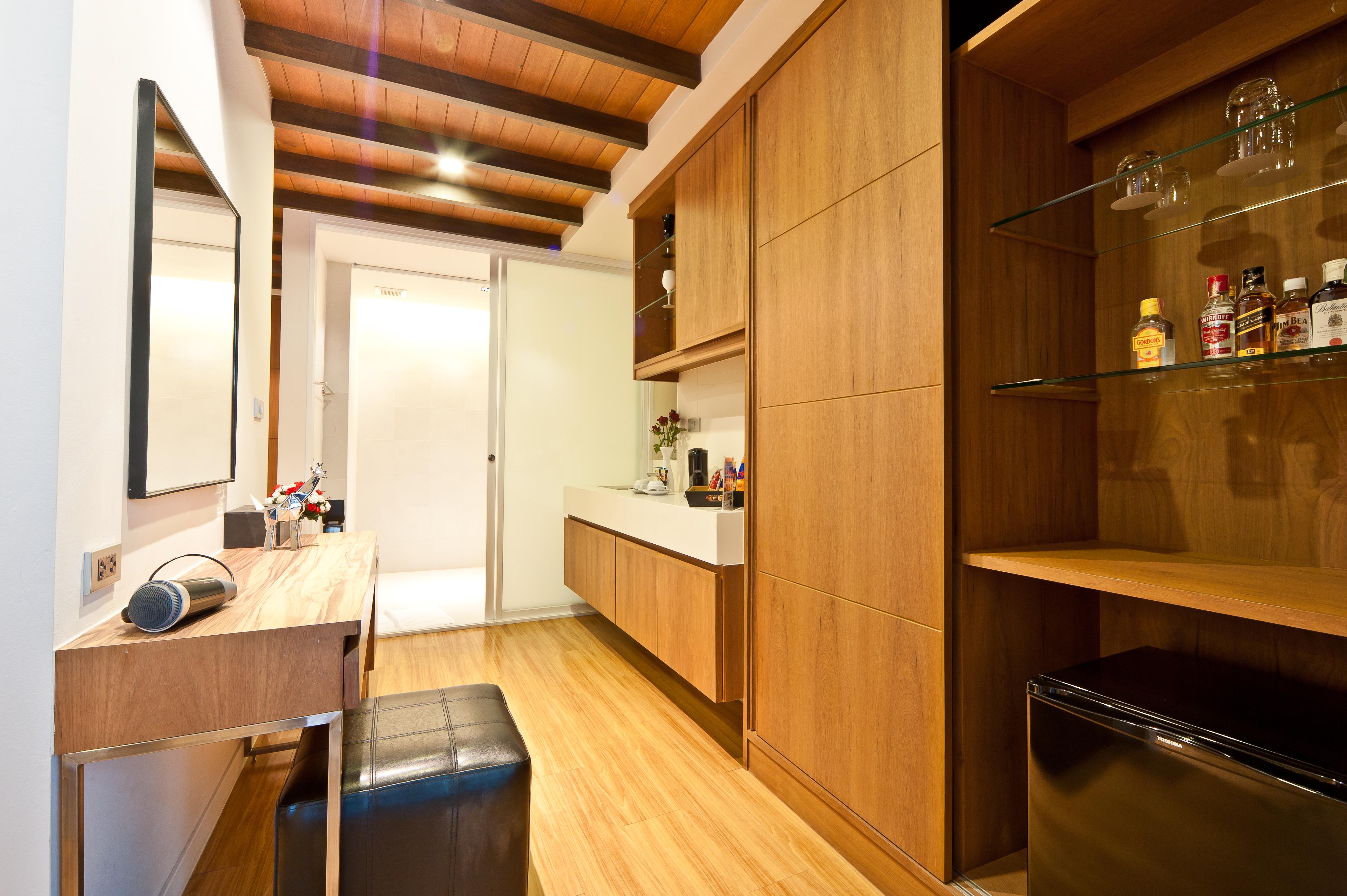 Amber Boutique Silom Hotel Bangkok Bagian luar foto