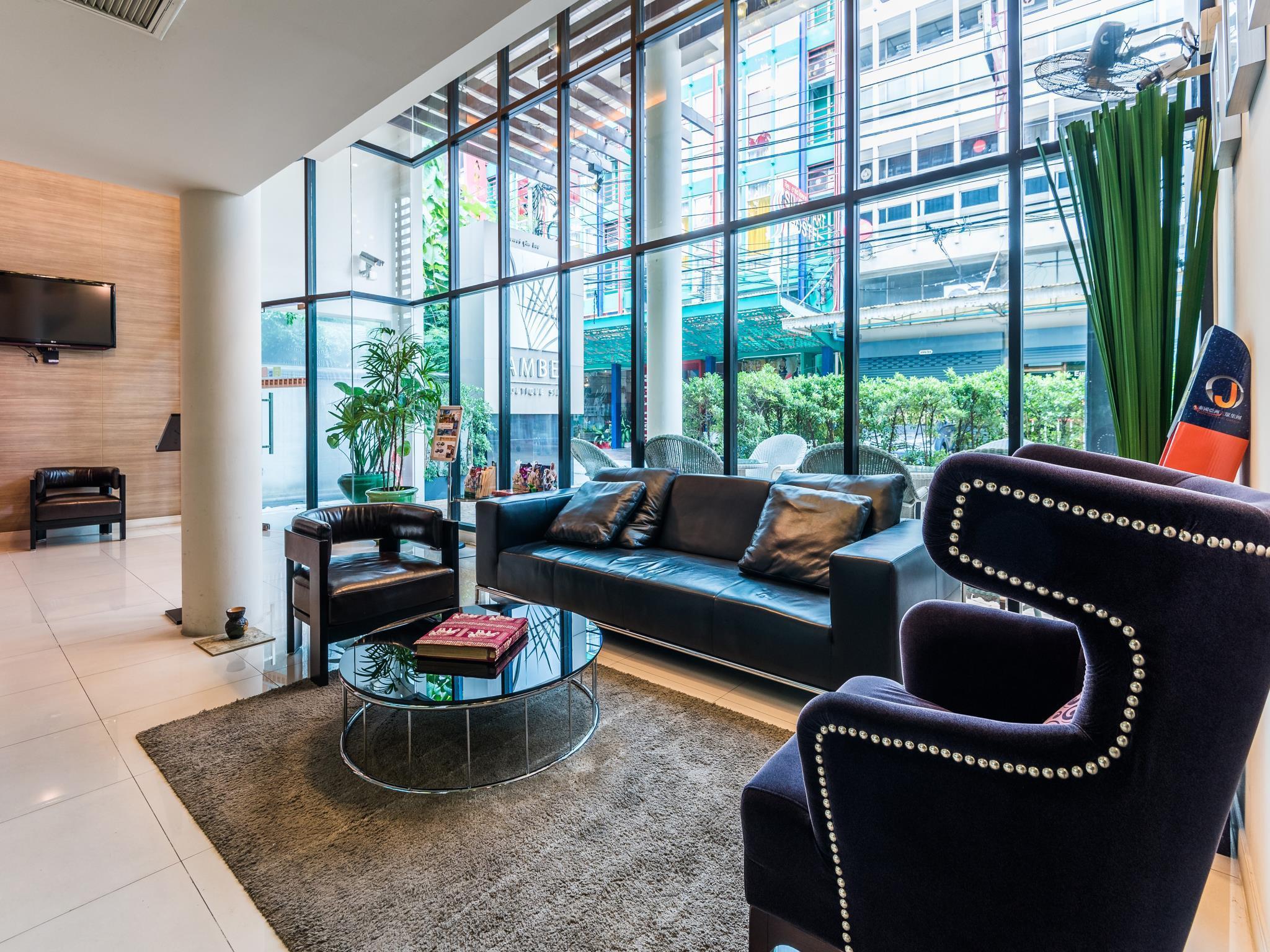 Amber Boutique Silom Hotel Bangkok Bagian luar foto