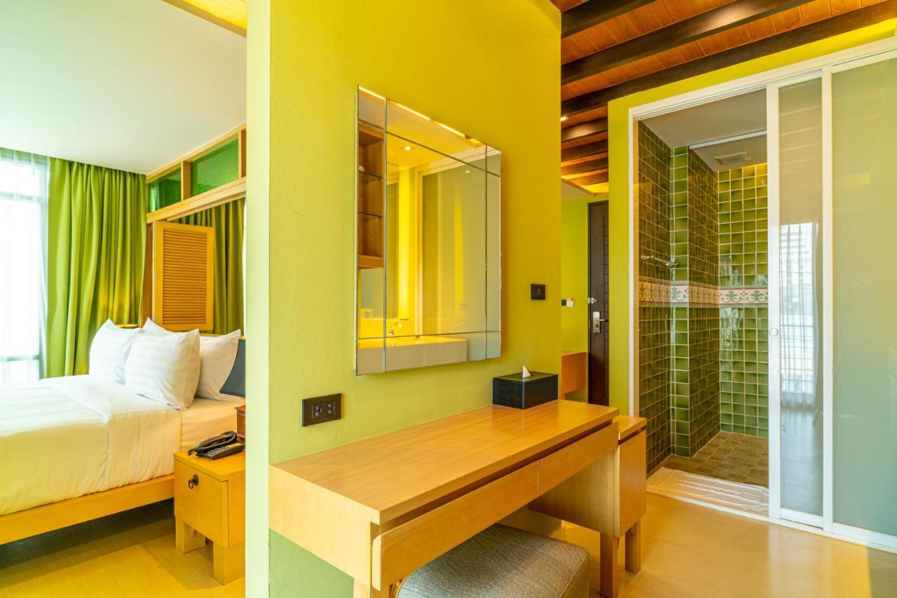 Amber Boutique Silom Hotel Bangkok Bagian luar foto