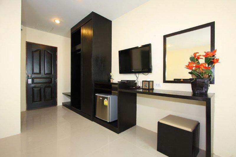Amber Boutique Silom Hotel Bangkok Bagian luar foto